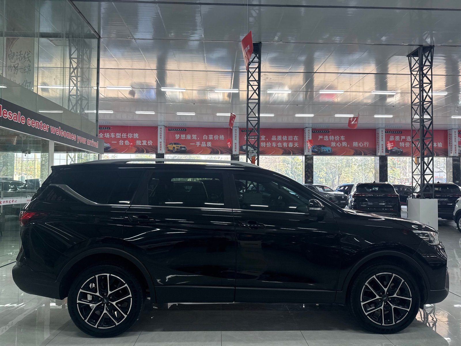 Changan Oshan COS7° 2.0T 2019 Used Mid-size SUV (Black) - Image 5