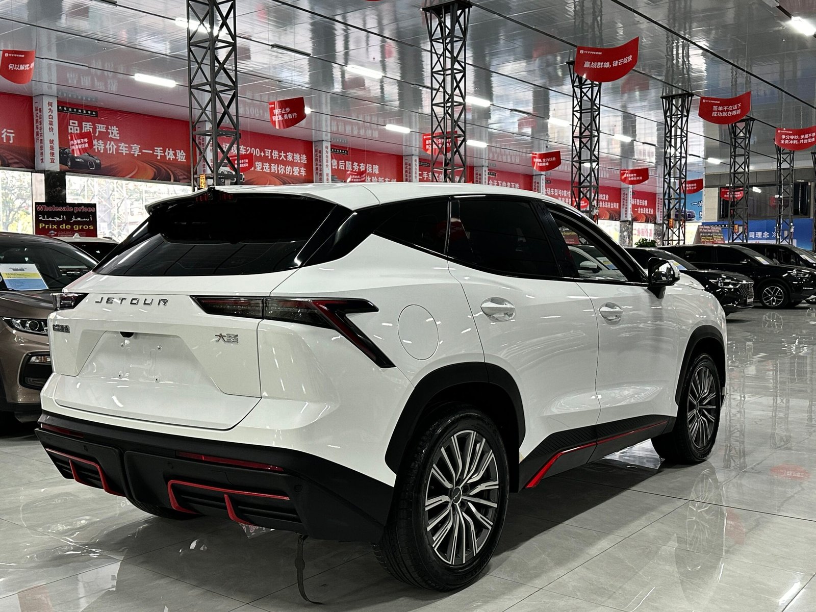 Jetour Dasheng 1.5T 2024 Used Compact SUV (White) - Image 5