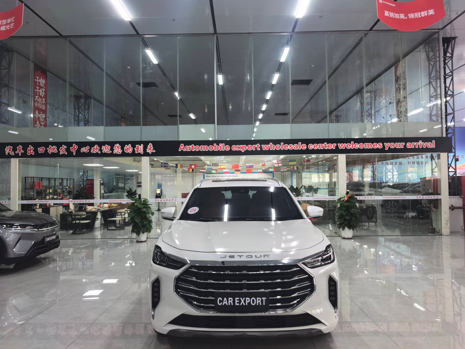 Jetour X70 1.6L 2020 Used Mid-size SUV (White, 7-Seater)