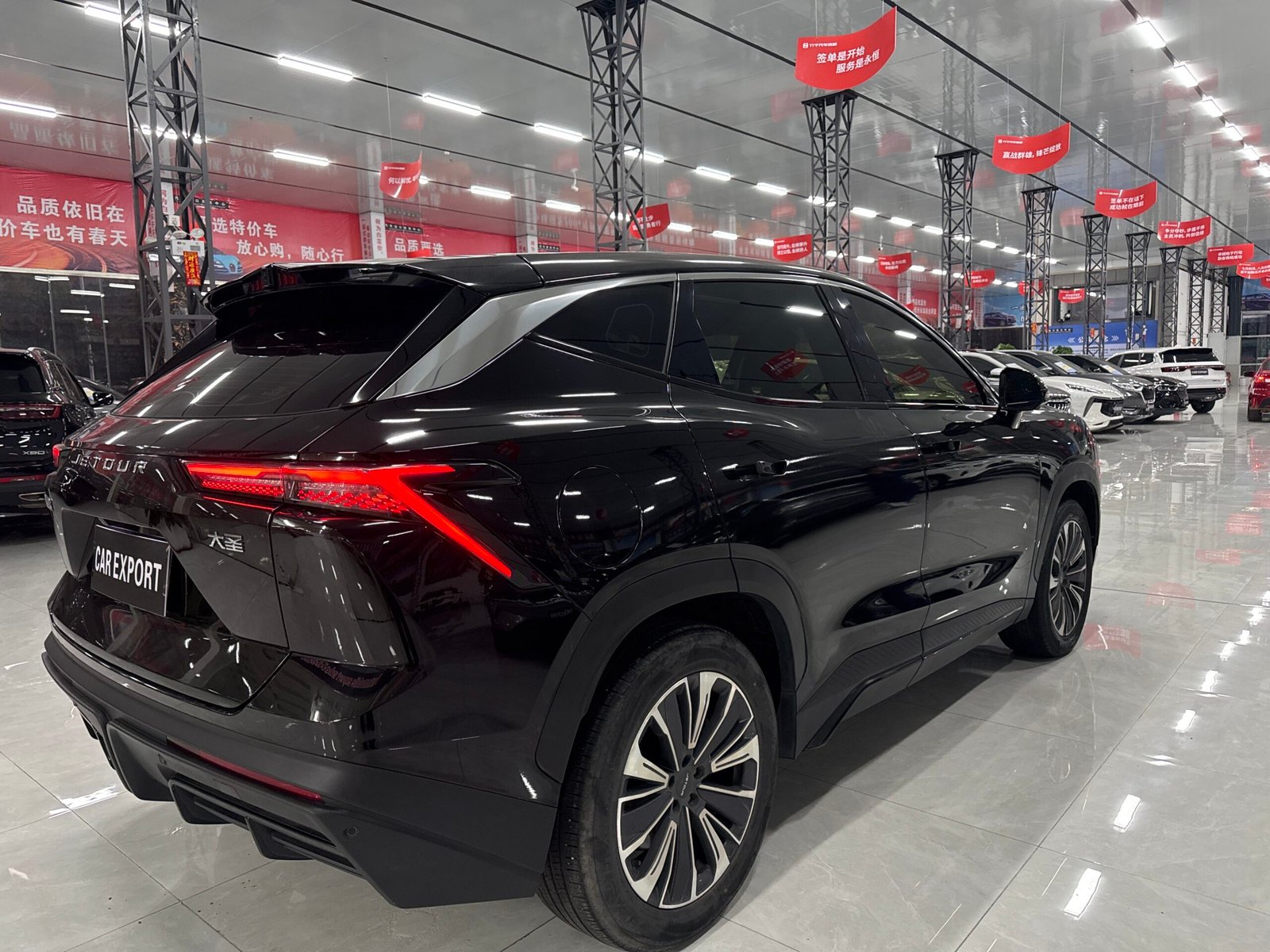 Jetour X70 Plus 1.6L 2023 Used Compact SUV (Black) - Image 5