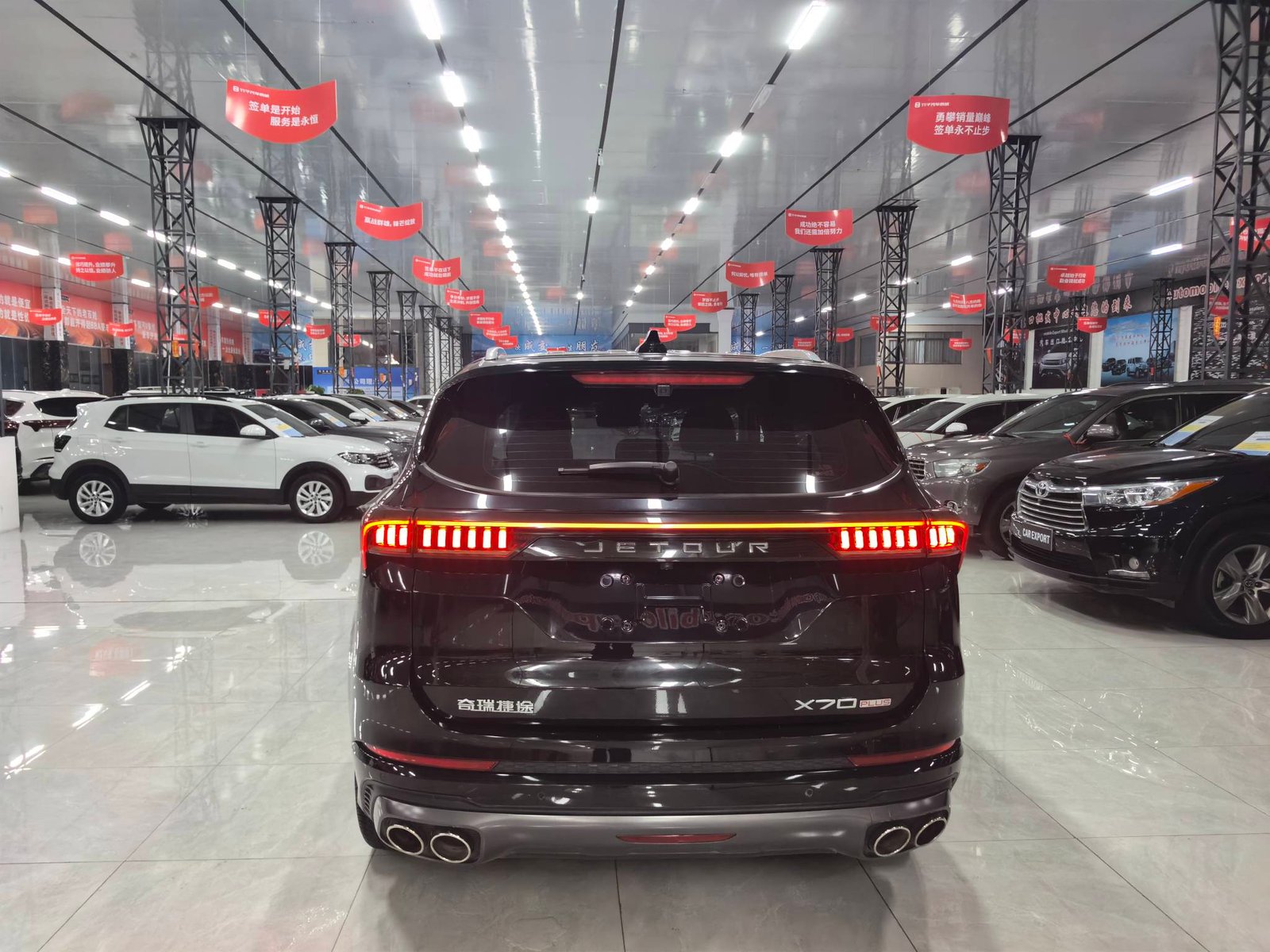 Jetour X70 Plus 1.6T 2021 Used Mid-size SUV (Black) - Image 9