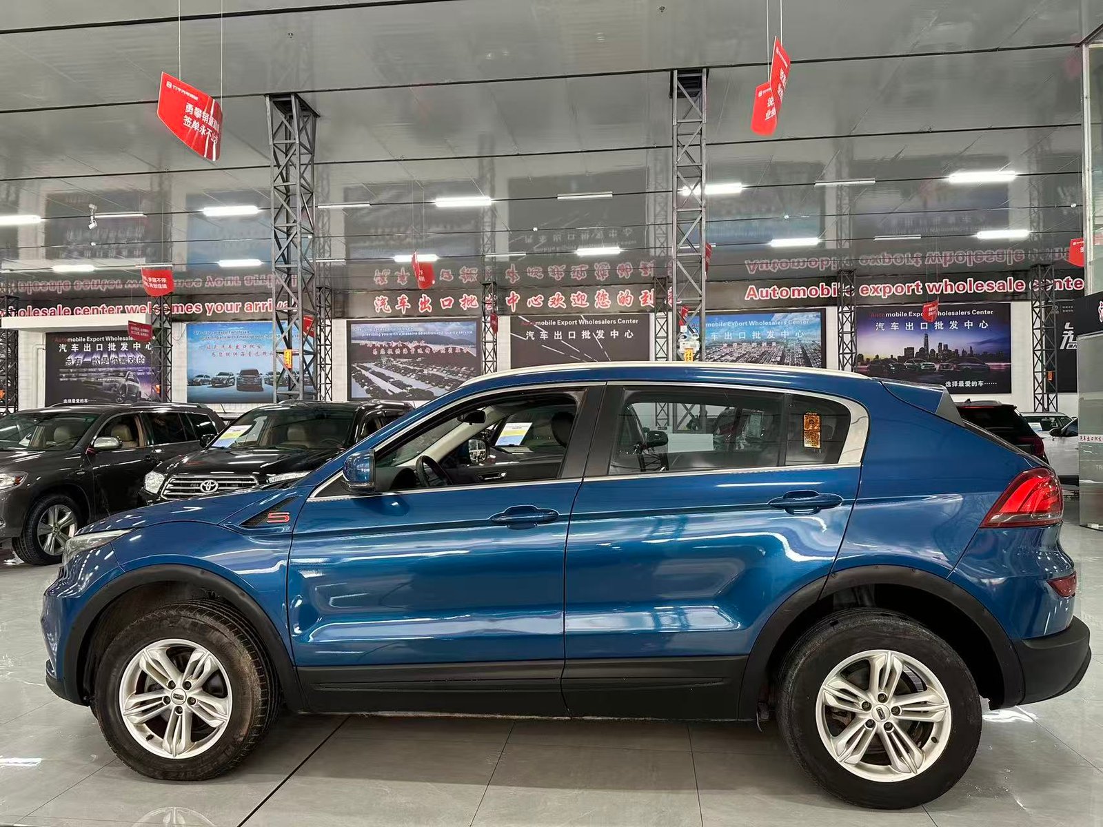 Qoros 5 1.6T 2018 Used Compact SUV - Image 4