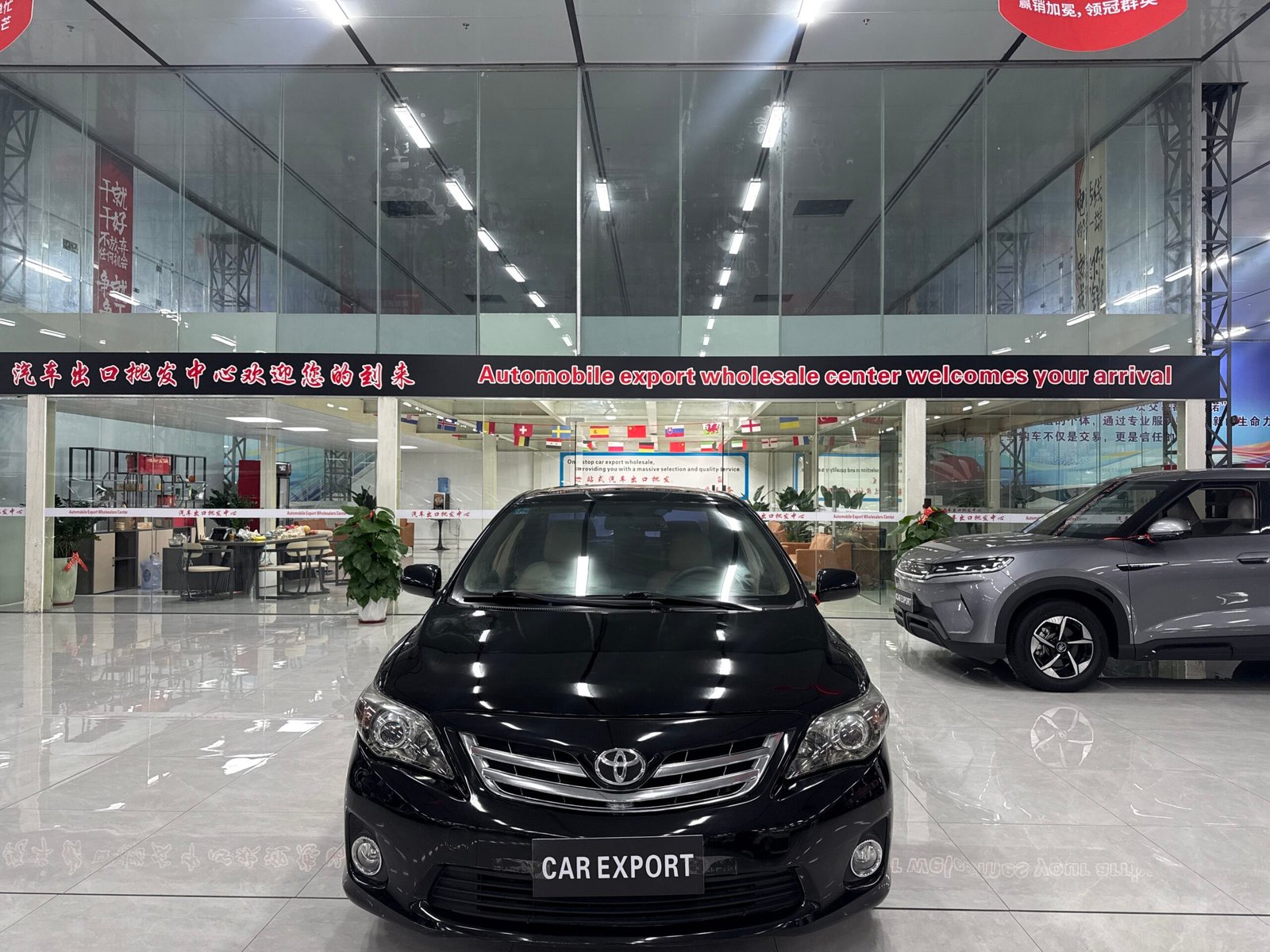 Toyota Corolla 1.6L 2013 Used Compact Sedan (Black)