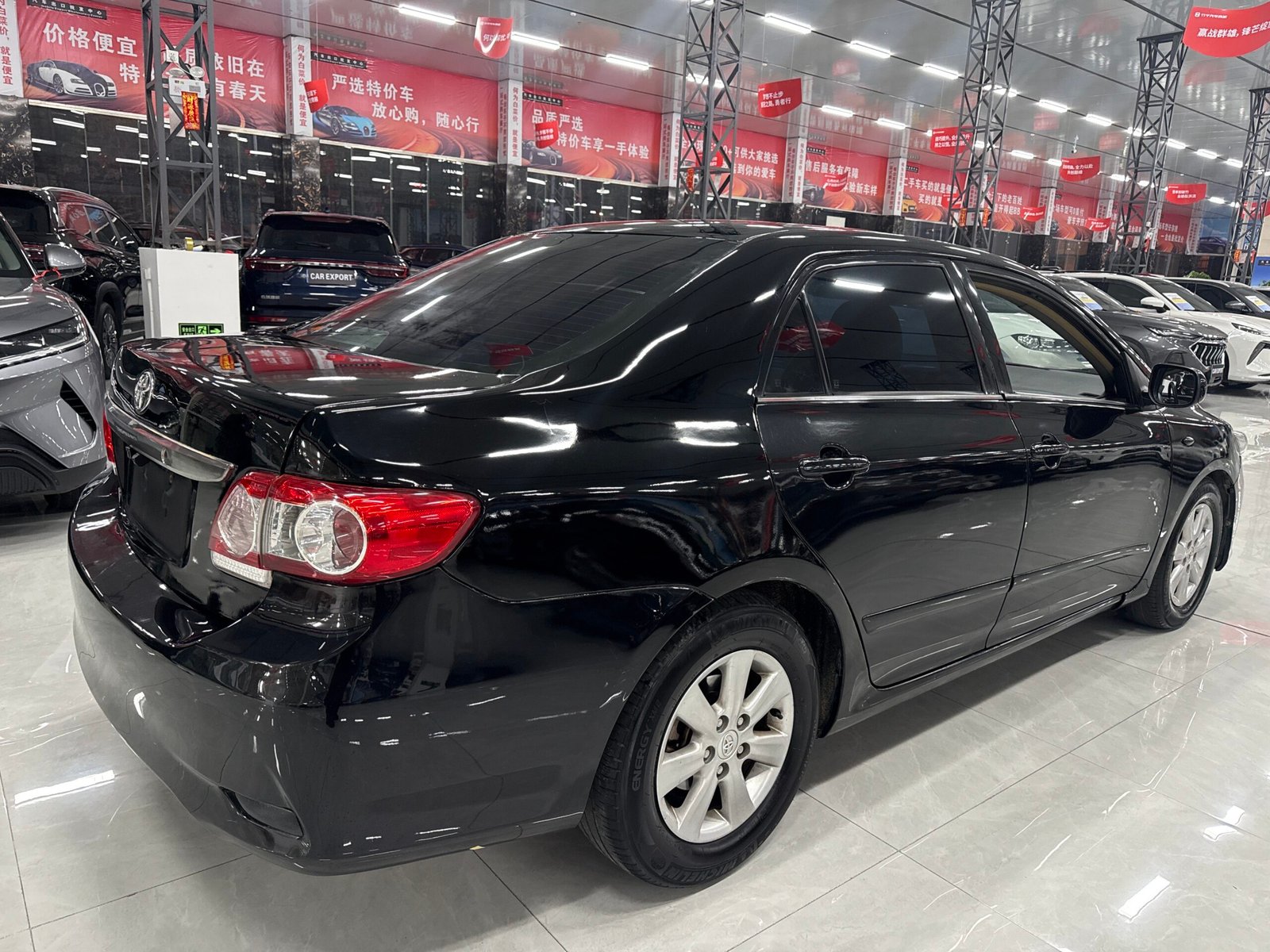 Toyota Corolla 1.6L 2013 Used Compact Sedan (Black) - Image 5