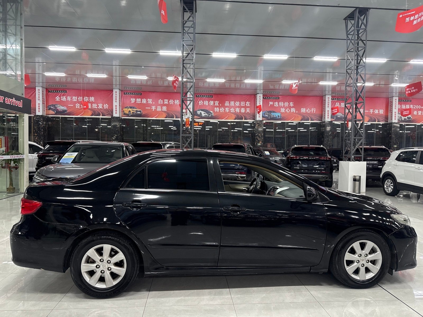 Toyota Corolla 1.6L 2013 Used Compact Sedan (Black) - Image 6