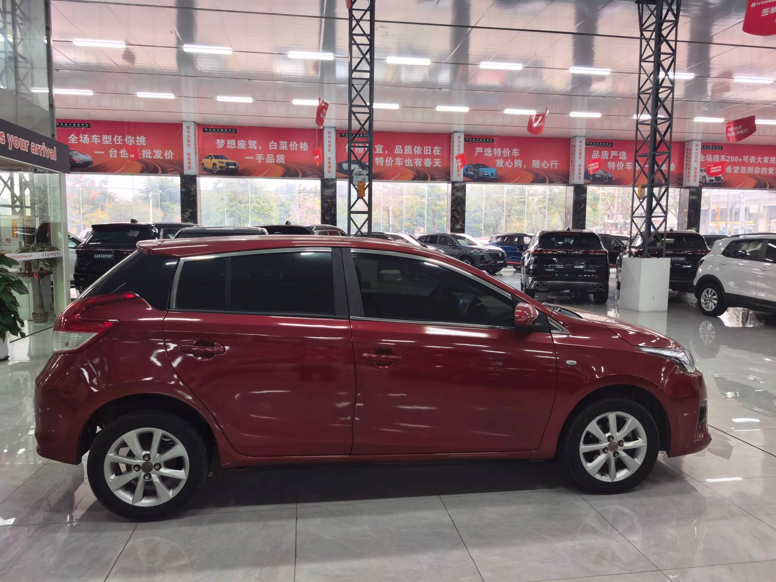 Toyota Yaris L 1.3L 2014 Used Compact Sedan (Red) - Image 6