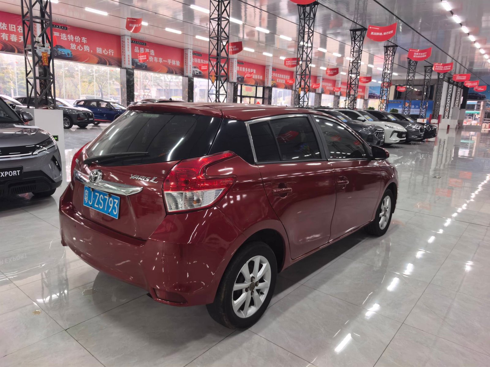Toyota Yaris L 1.3L 2014 Used Compact Sedan (Red) - Image 7