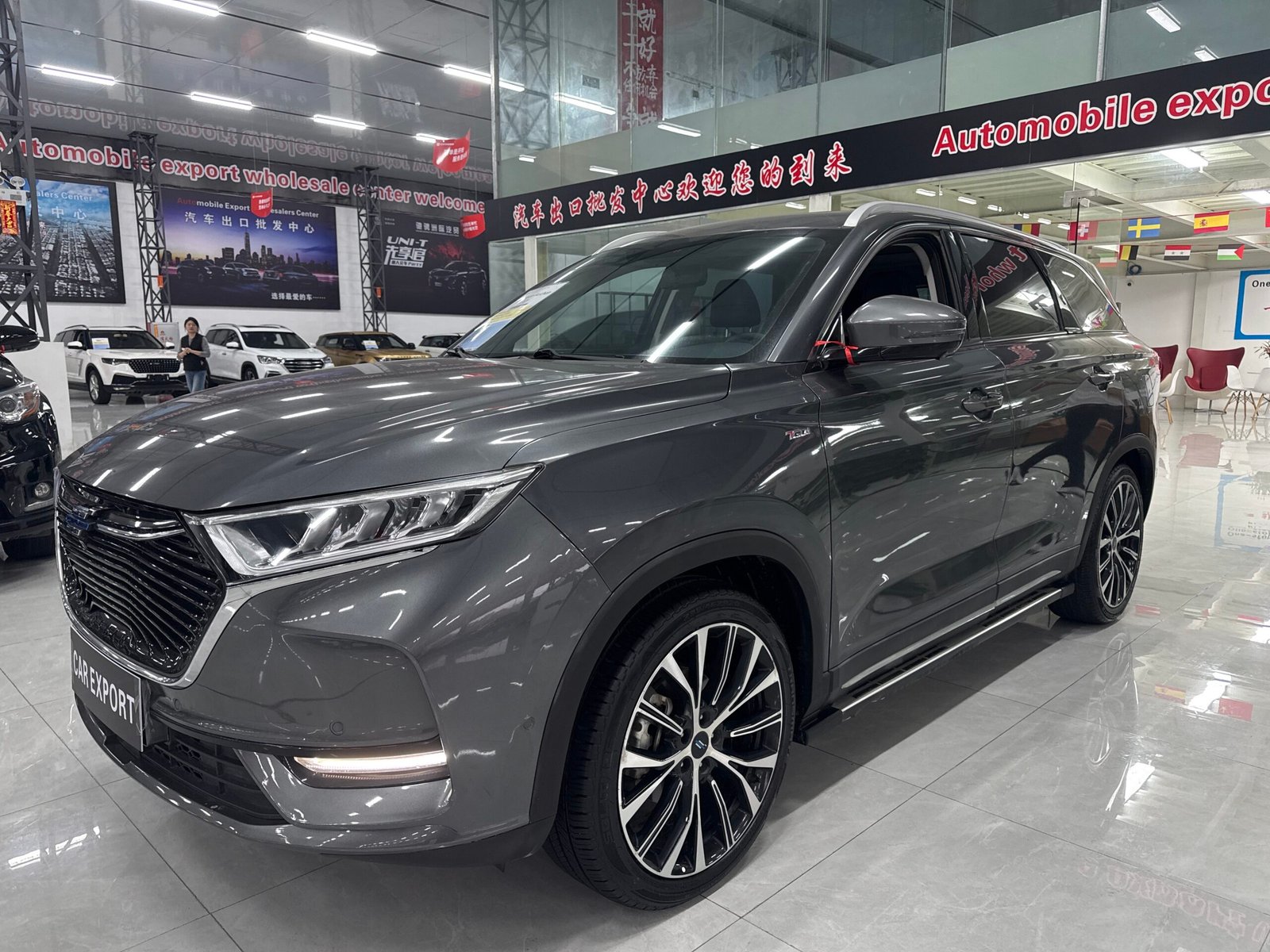 Changan Oshan X7 Plus 1.5L 2020 Used Mid-size SUV (Gray)