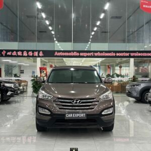 Hyundai Santa Fe 2.4L 2013 Used 5-Seater Mid-size SUV (Brown)
