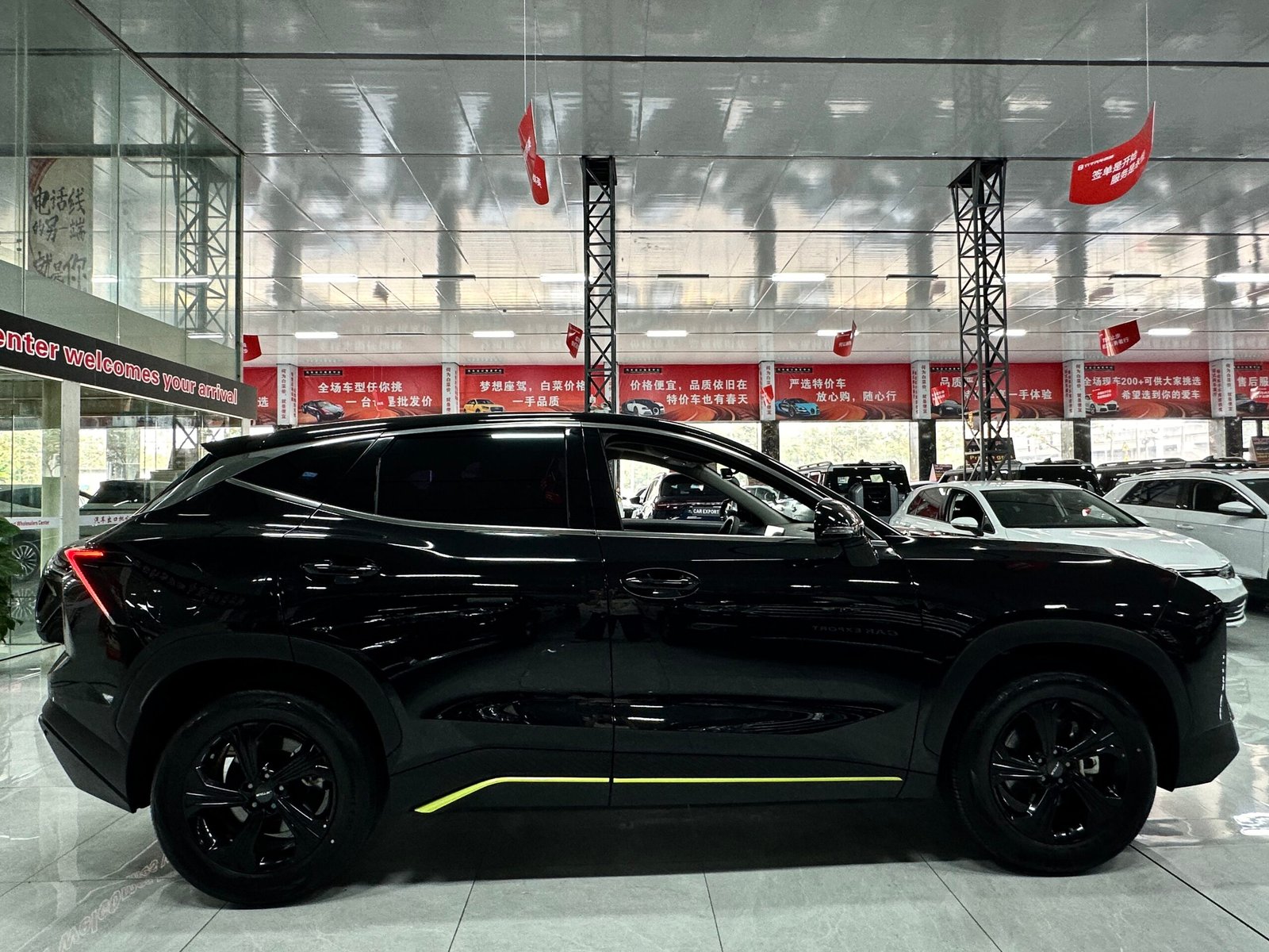 Jetour Dasheng 1.5T 2025 Used 5-Seater Compact SUV (Black) - Image 4