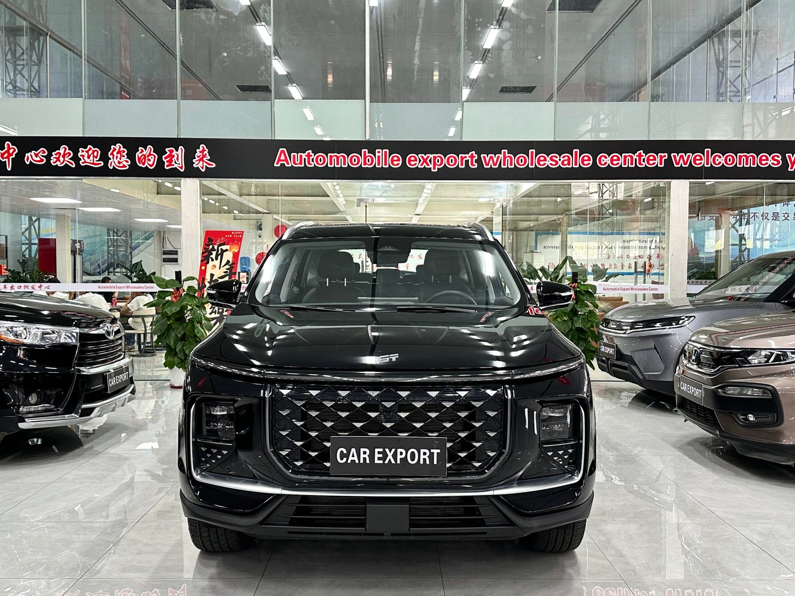 Jetour Shanhai L9 1.5T PHEV 2025 Used 7-Seater Mid-size SUV (Black)