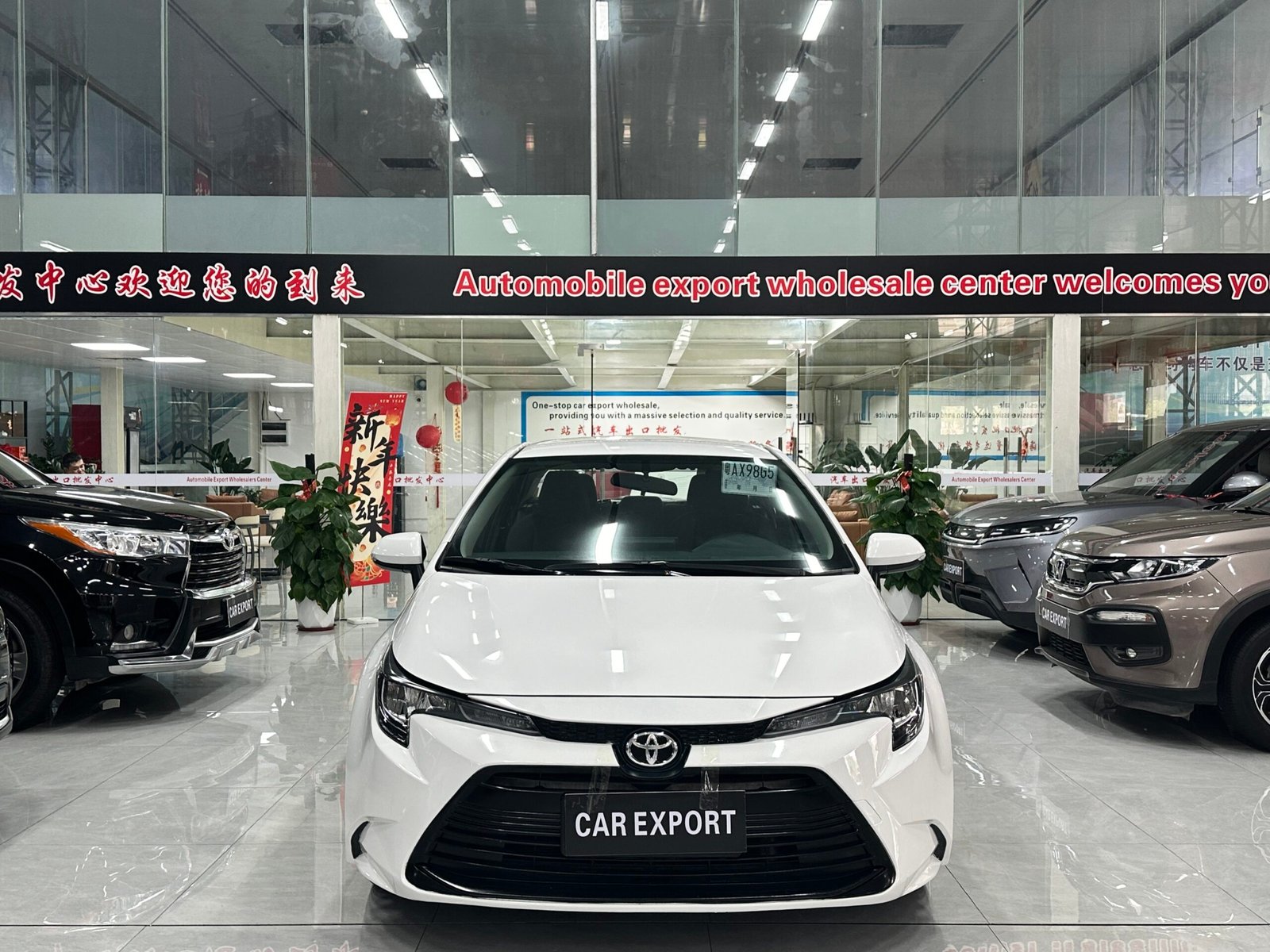 Toyota Levin 1.5L 2023 Used 5-Seater Compact Sedan (White)