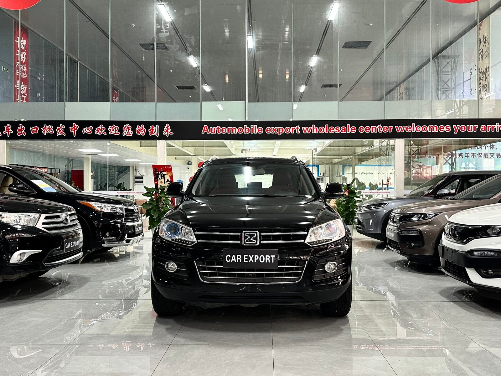 Zotye T600 2.0T 2016 Used 5-Seater Compact SUV (Black)