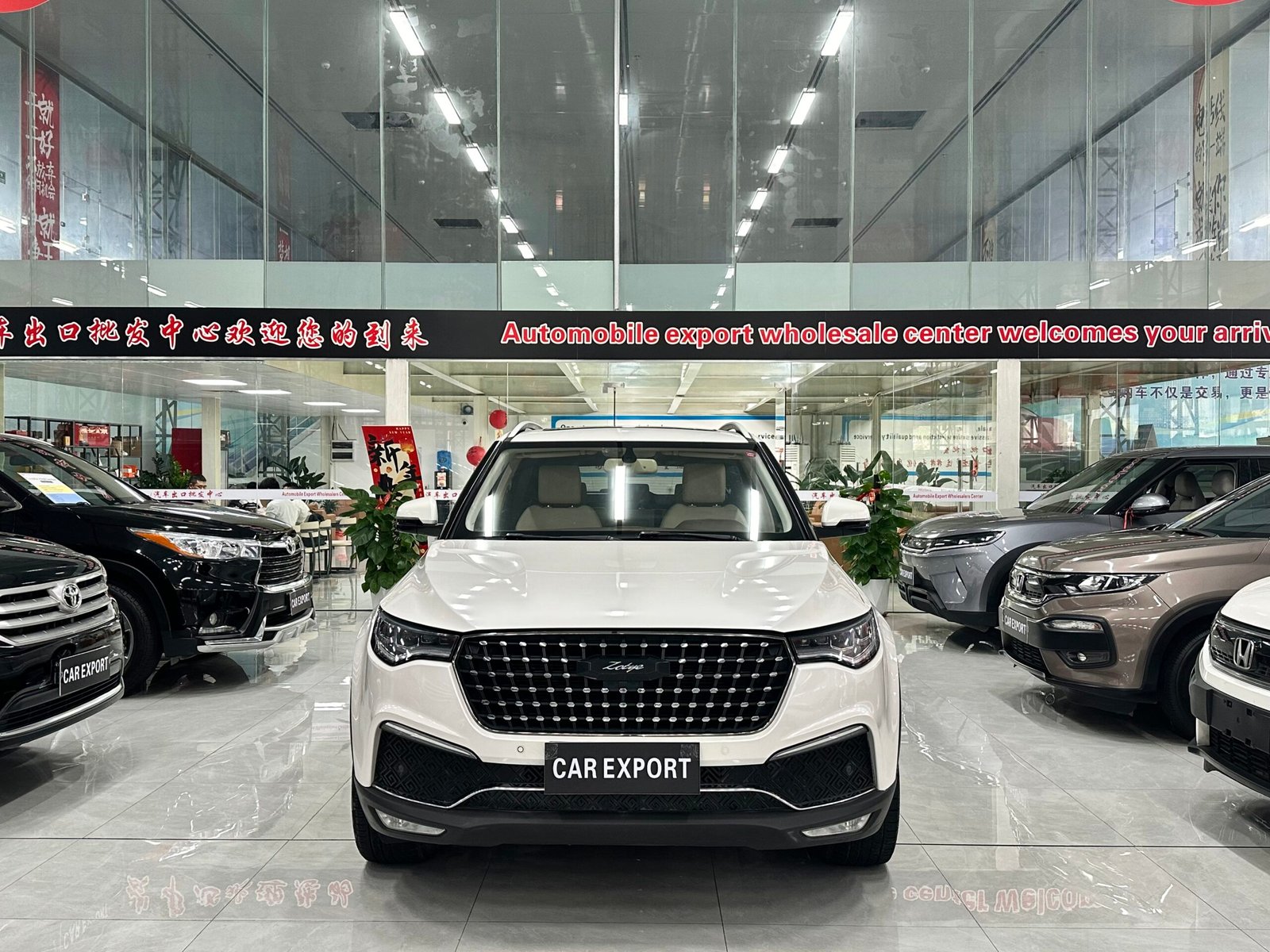 Zotye T700 1.8T 2018 Used 5-Seater SUV (White)